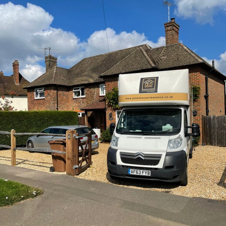 removals-in-Elsted-768x1024